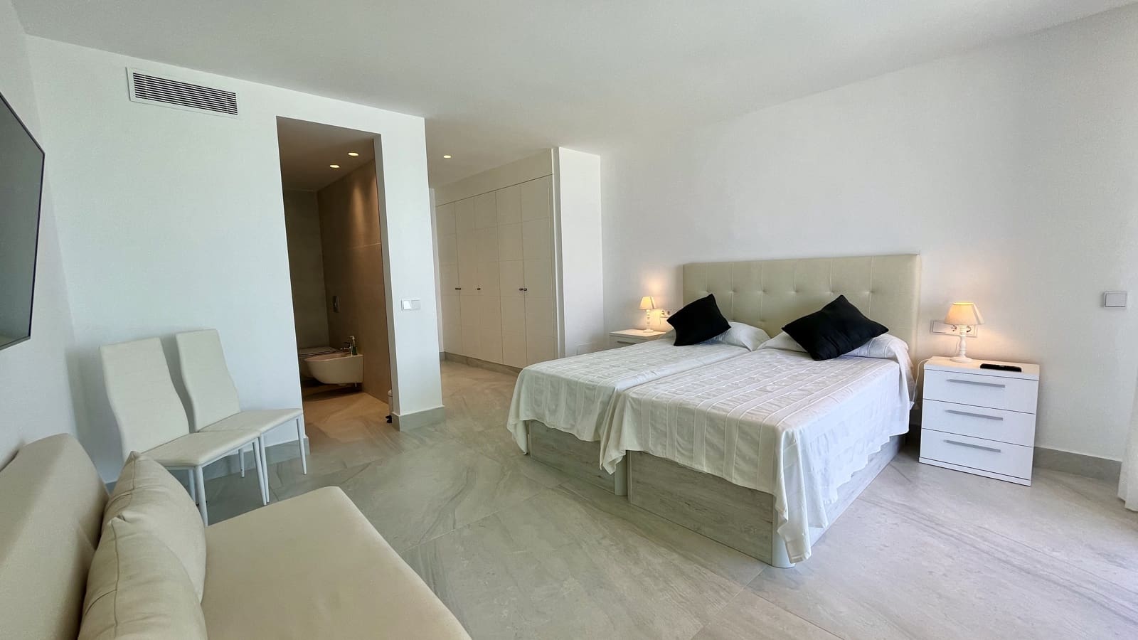 4 quarto Apartamento para arrendar em Colonia de Sant Jordi com piscina garagem - 12 000 € (Ref: 7846398)