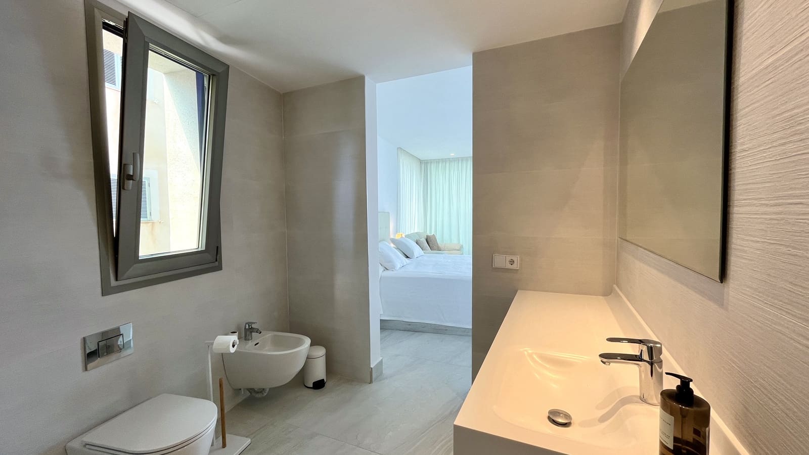 4 quarto Apartamento para arrendar em Colonia de Sant Jordi com piscina garagem - 12 000 € (Ref: 7846398)