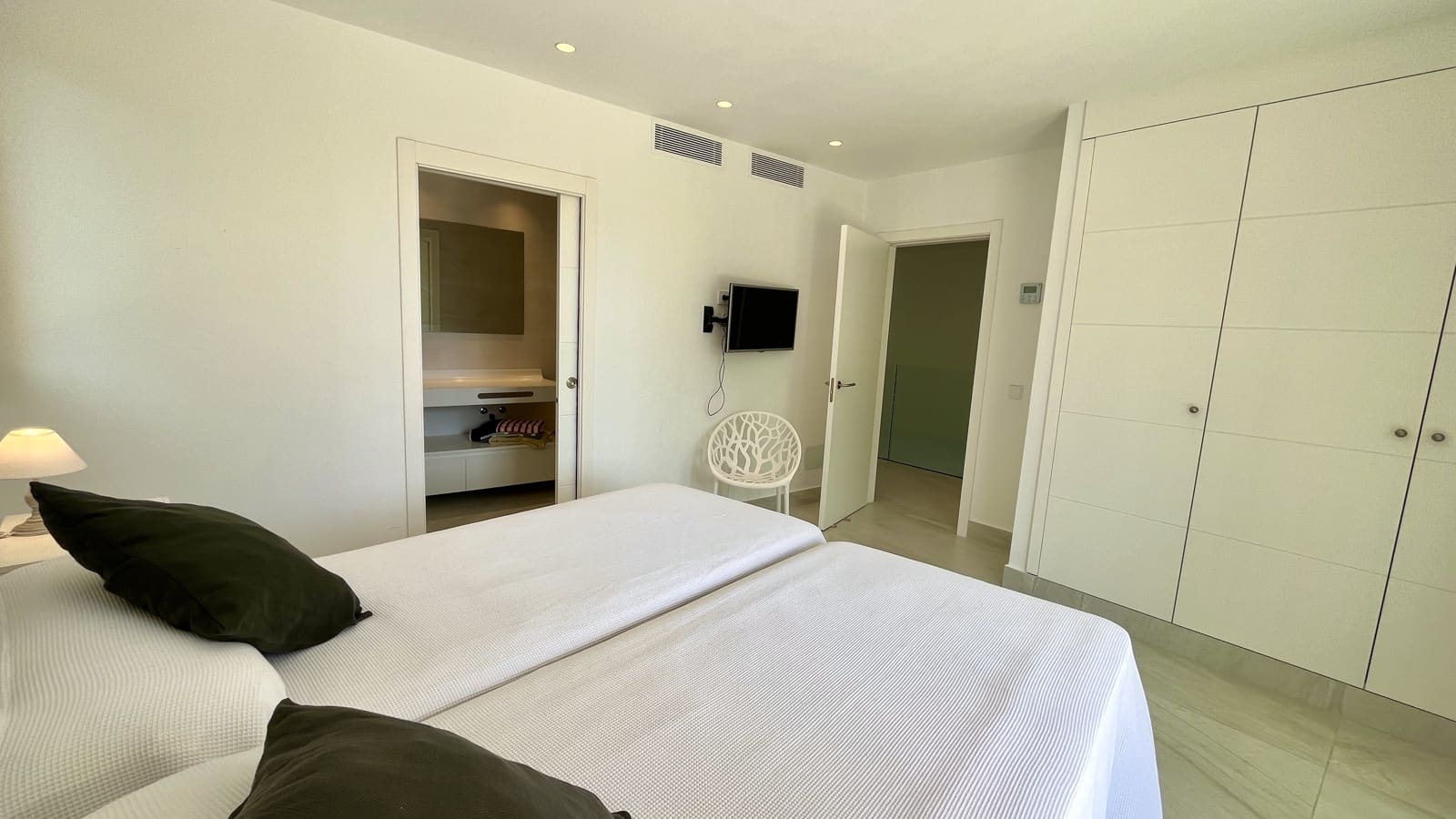 4 quarto Apartamento para arrendar em Colonia de Sant Jordi com piscina garagem - 12 000 € (Ref: 7846398)