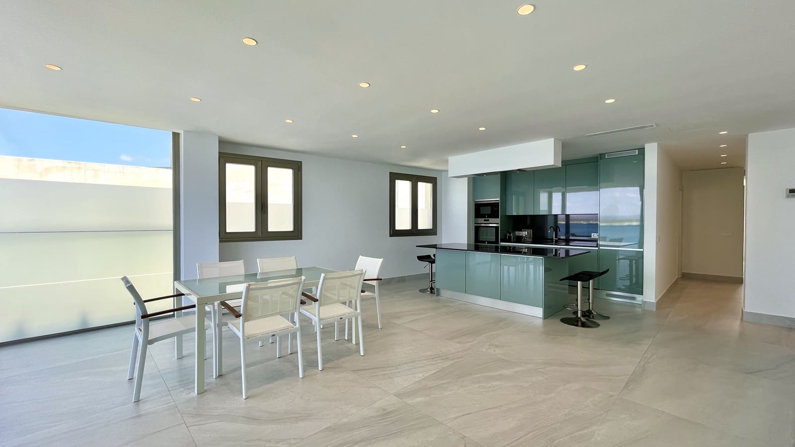 3 slaapkamer Appartement te huur in Colonia de Sant Jordi met zwembad garage - € 4.200 (Ref: 7846399)