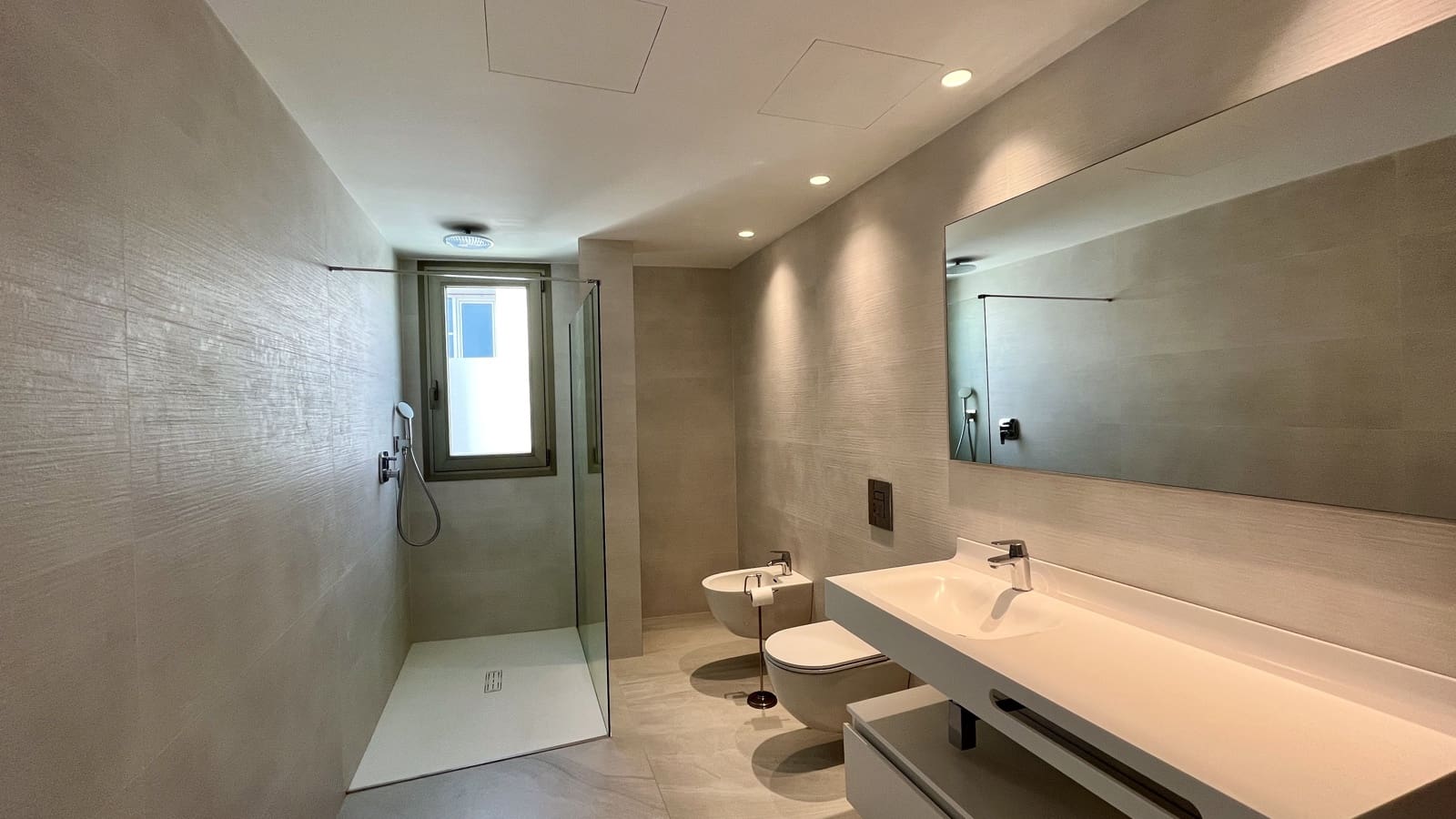 3 slaapkamer Appartement te huur in Colonia de Sant Jordi met zwembad garage - € 4.200 (Ref: 7846399)