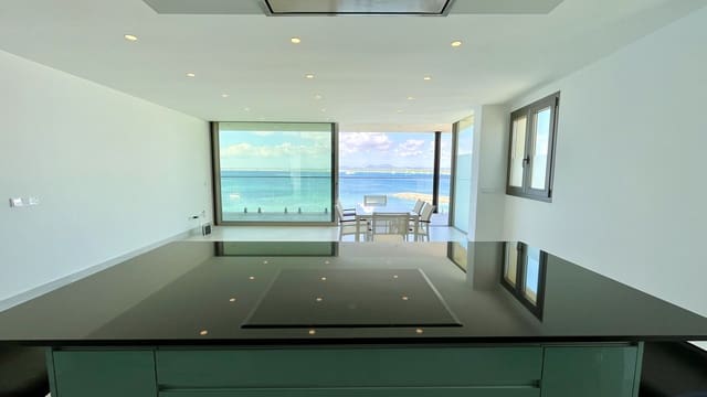 3 slaapkamer Appartement te huur in Colonia de Sant Jordi, Ses Salines met zwembad garage - € 4.200 (Ref: 7846399)