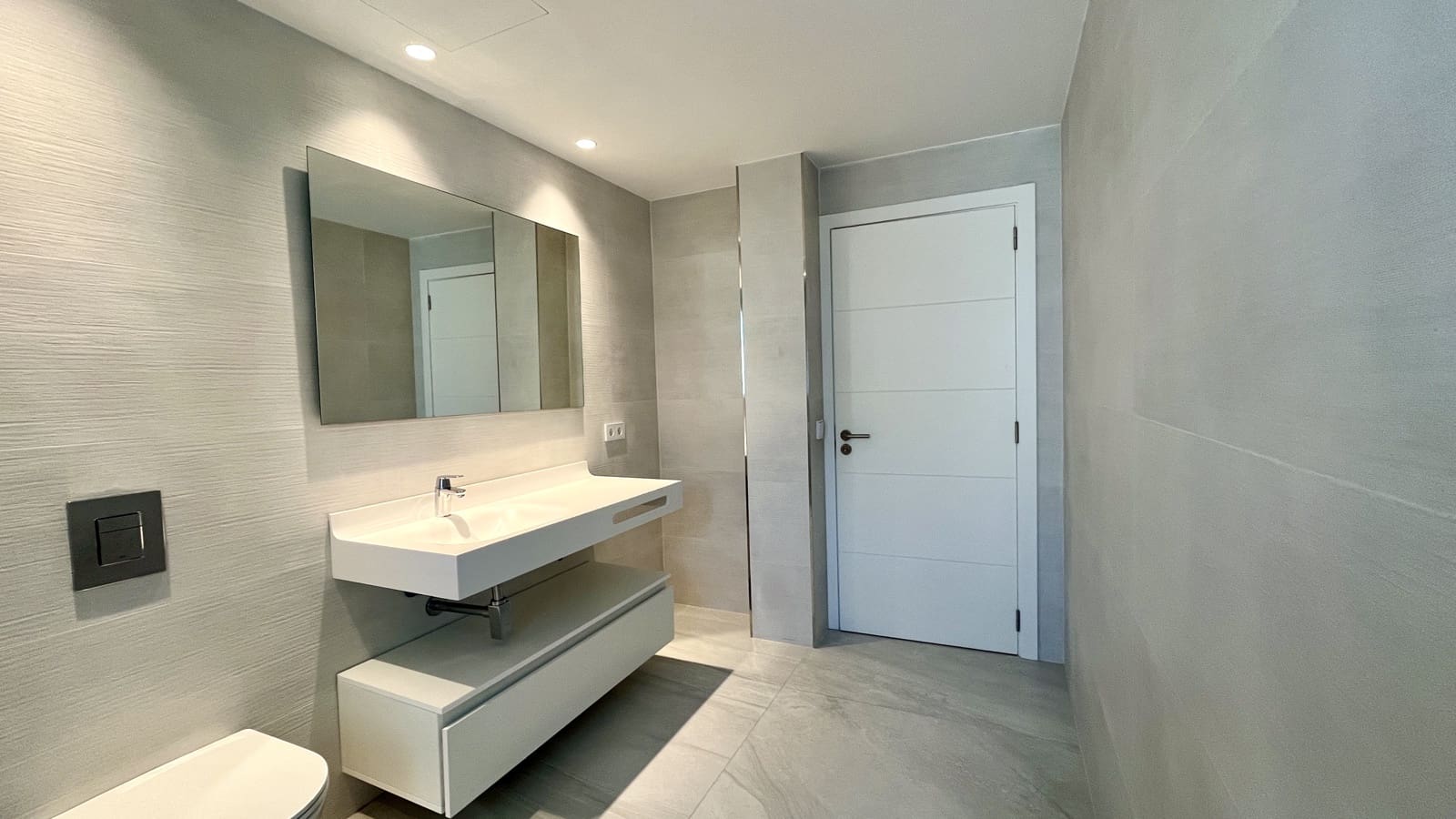 3 slaapkamer Appartement te huur in Colonia de Sant Jordi met zwembad garage - € 4.200 (Ref: 7846399)