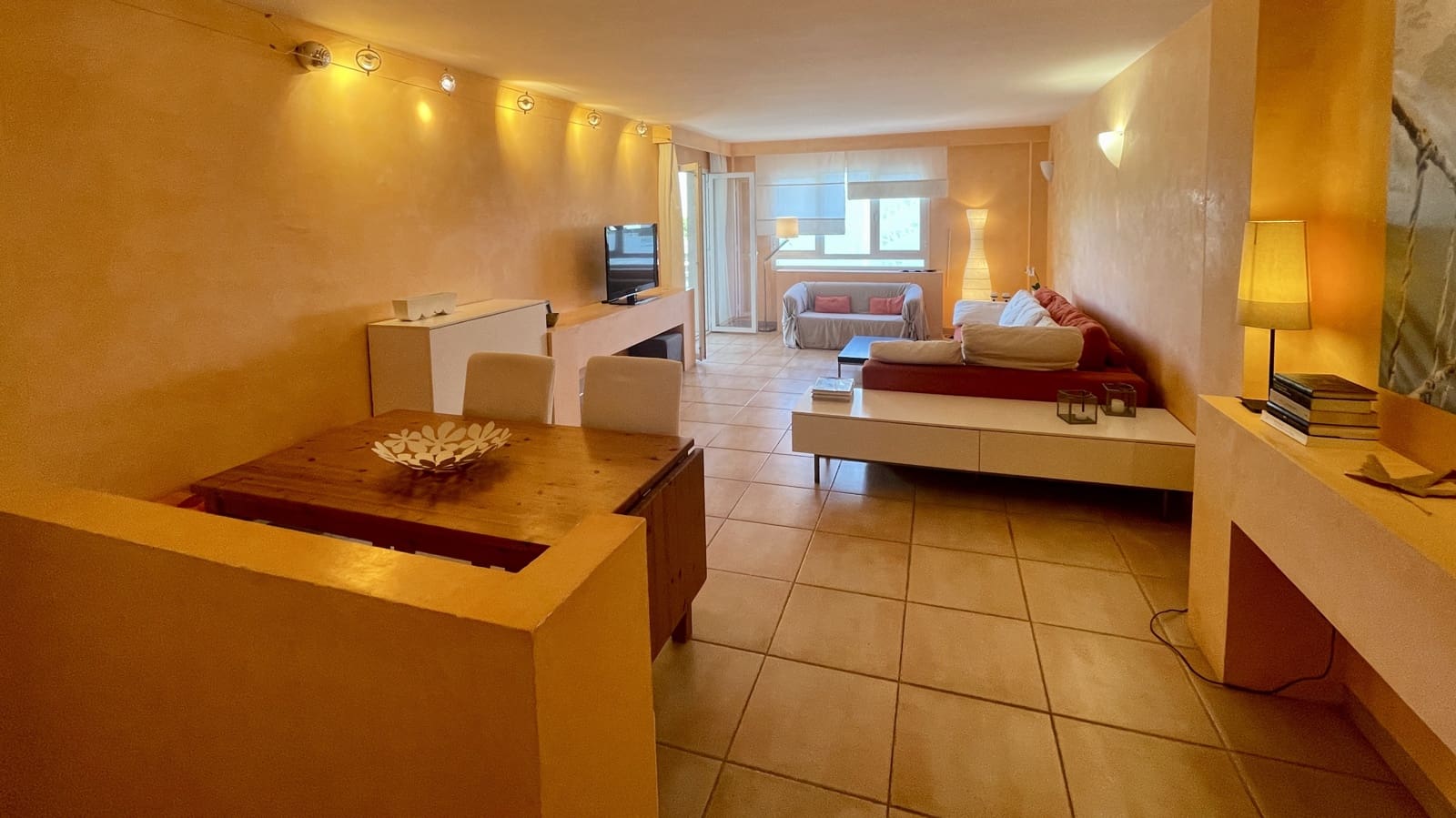 3 soveværelse Lejlighed til leje i Bendinat med garage - € 3.500 (Ref: 7846403)