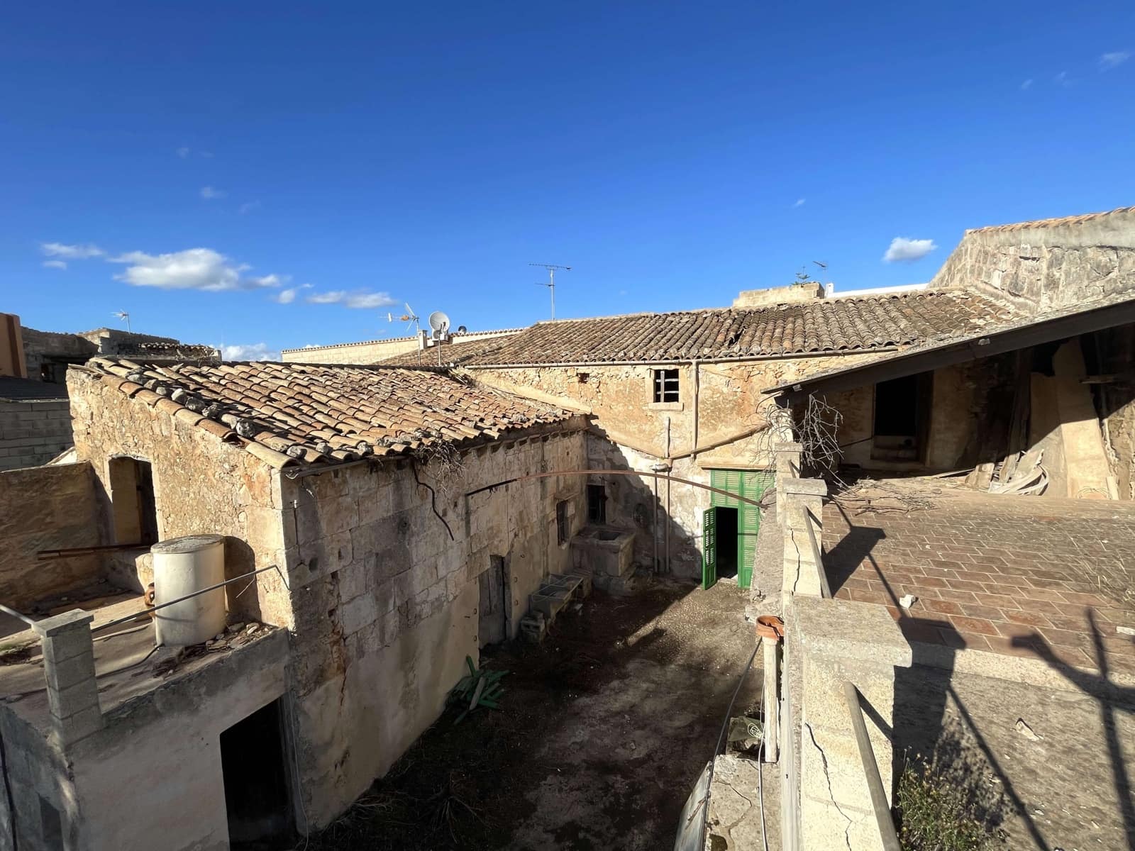 6 soveværelse Byhus til salg i Muro med garage - € 590.000 (Ref: 7862945)