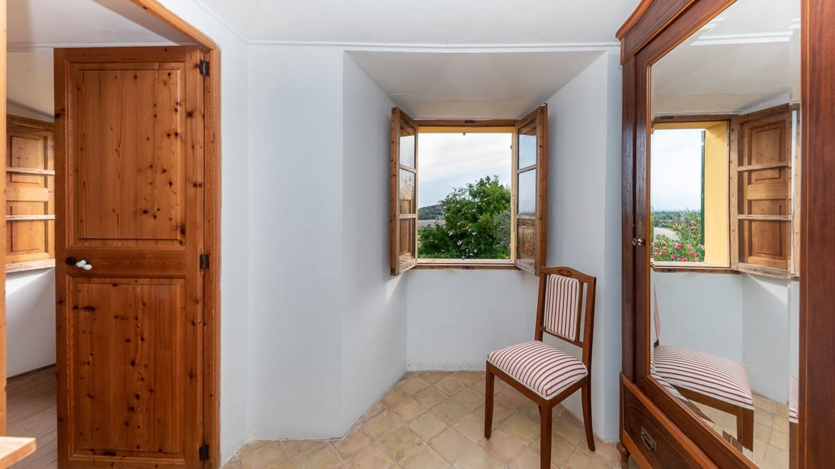 5 soveværelse Byhus til salg i Muro med garage - € 1.500.000 (Ref: 7870955)