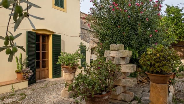 5 slaapkamer Huis te koop in Muro met garage - € 1.500.000 (Ref: 7870955)