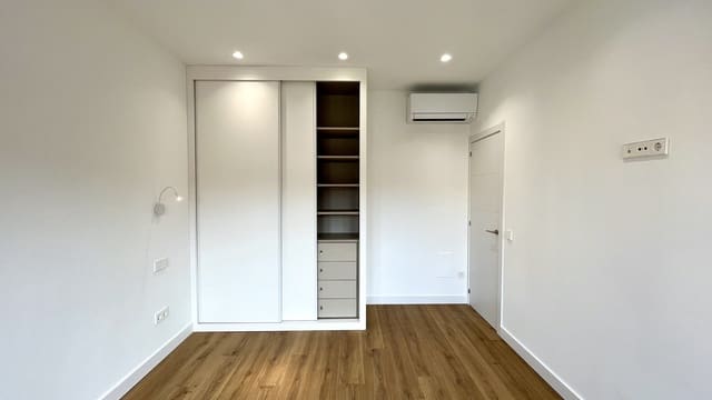 3 soverom Leilighet til leie i El Mercat, Palma de Mallorca - € 2 300 (Ref: 7877398)