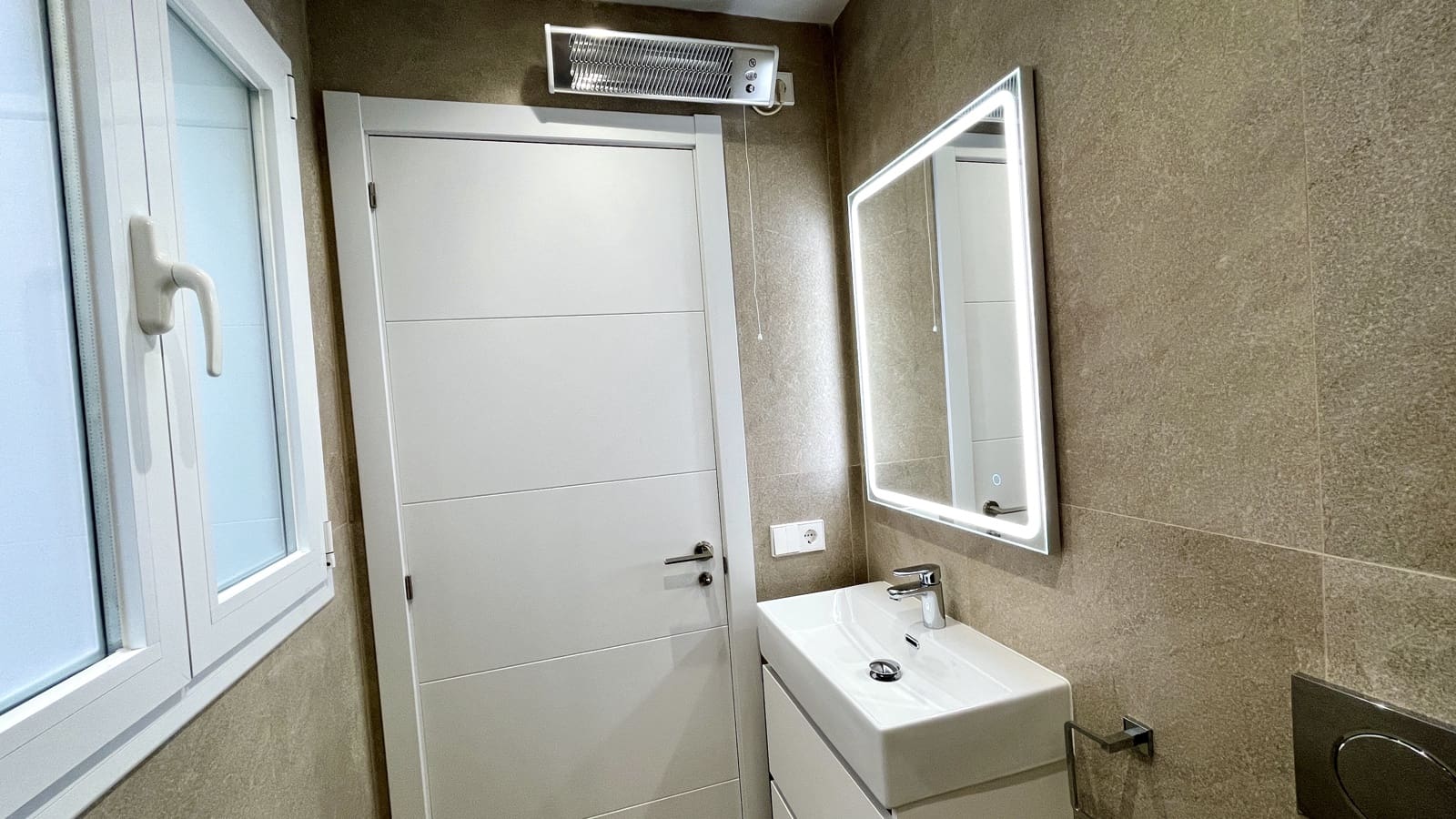 3 soverom Leilighet til leie i Palma de Mallorca - € 2 300 (Ref: 7877398)