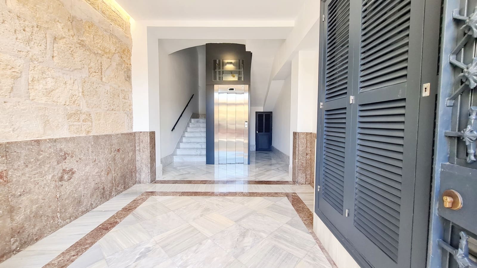 3 makuuhuone Huoneisto vuokrattavana paikassa Palma de Mallorca - 2 300 € (Ref: 7877398)