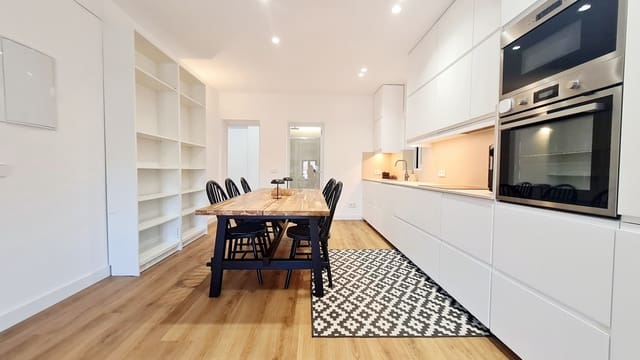 Apartamento de 3 habitaciones en El Mercat, Palma de Mallorca en alquiler - 2.300 € (Ref: 7877398)