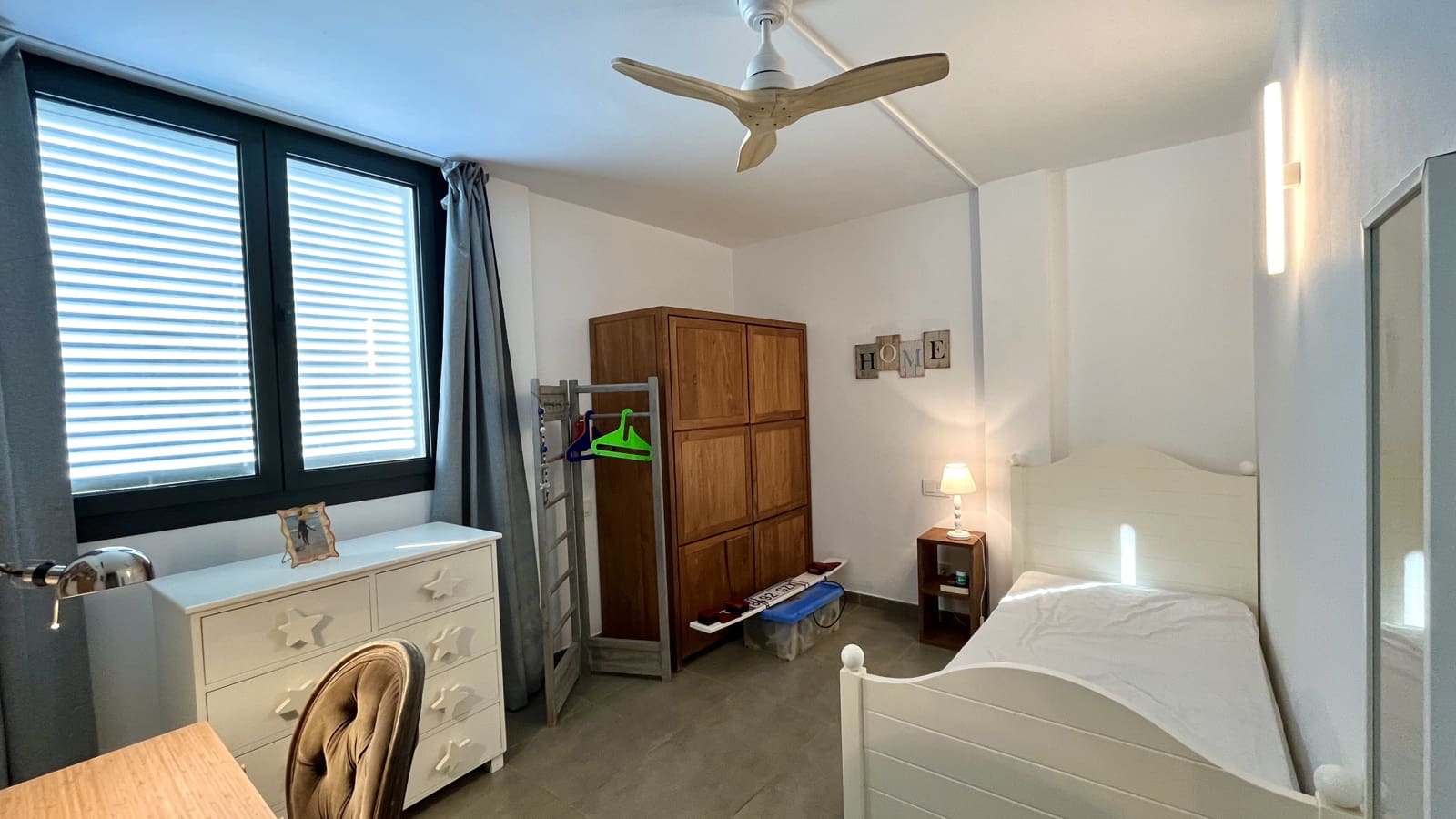 Villa/Maison Semi-Mitoyenne de 4 chambres à louer à Sa Rapita / La Rapita avec garage - 3 800 € (Ref: 7945062)