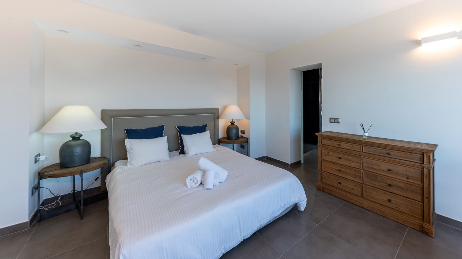 5 soveværelse Villa til salg i Badia Blava med swimmingpool garage - € 3.250.000 (Ref: 7945064)