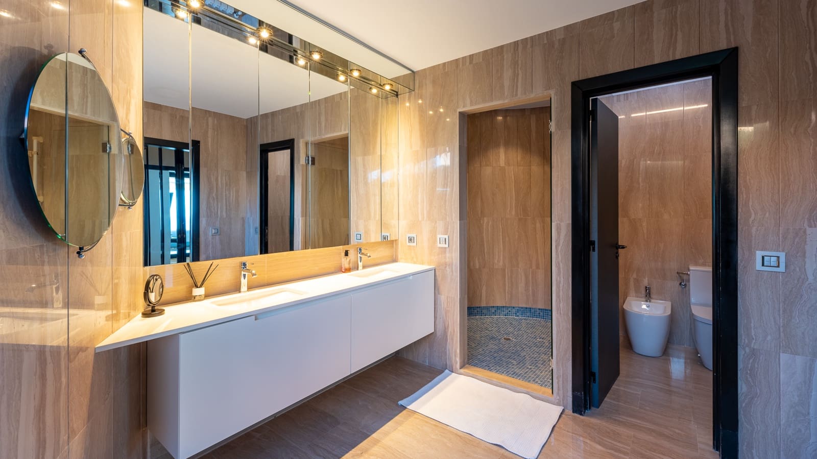 5 soveværelse Villa til salg i Badia Blava med swimmingpool garage - € 3.250.000 (Ref: 7945064)