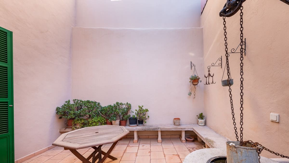 7 Zimmer Villa zu verkaufen in Alcudia mit Garage - 1.276.200 € (Ref: 7975968)