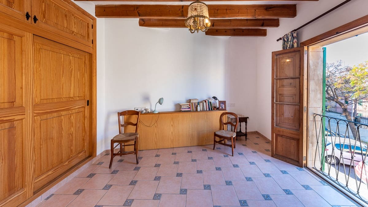 7 Zimmer Villa zu verkaufen in Alcudia mit Garage - 1.276.200 € (Ref: 7975968)