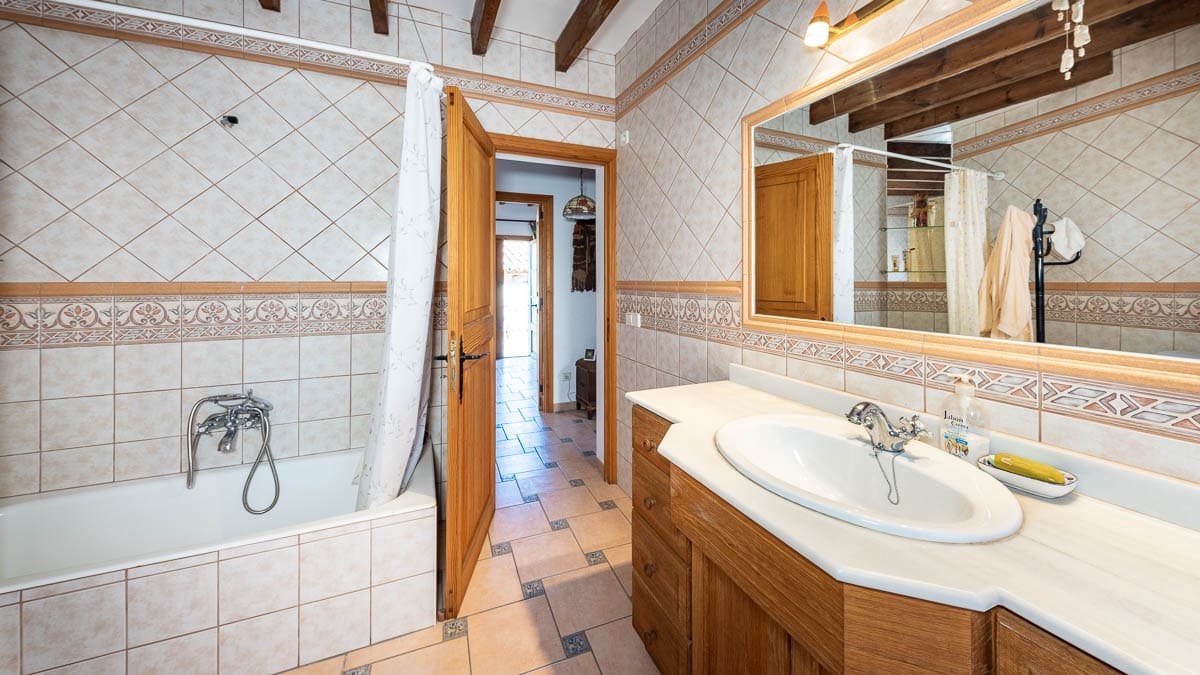 7 Zimmer Villa zu verkaufen in Alcudia mit Garage - 1.276.200 € (Ref: 7975968)