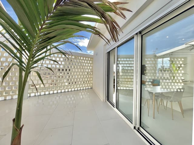 2 soverom Penthouse til leie i Santa Catalina, Palma de Mallorca - € 2 900 (Ref: 7993618)