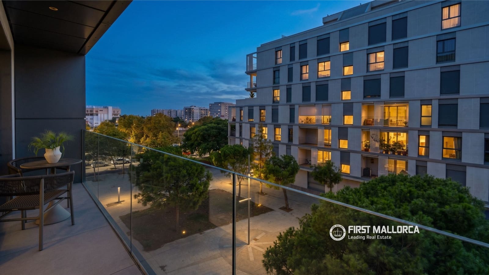 2 slaapkamer Appartement te koop in Palma de Mallorca met zwembad garage - € 970.000 (Ref: 7993621)