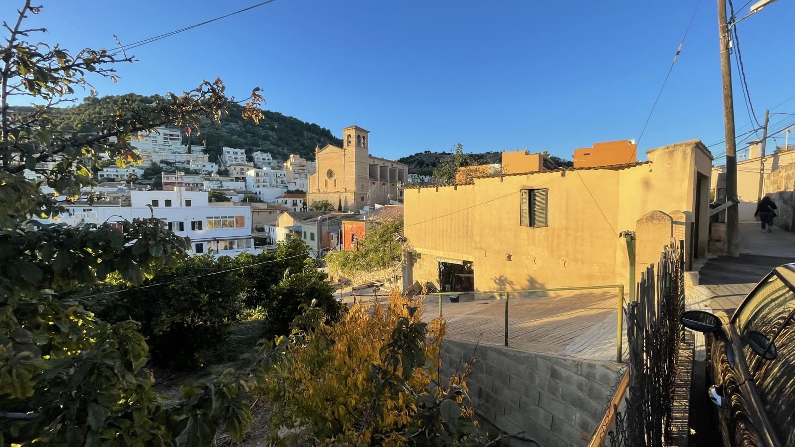 Byggegrund til salg i Genova - € 265.000 (Ref: 7993622)