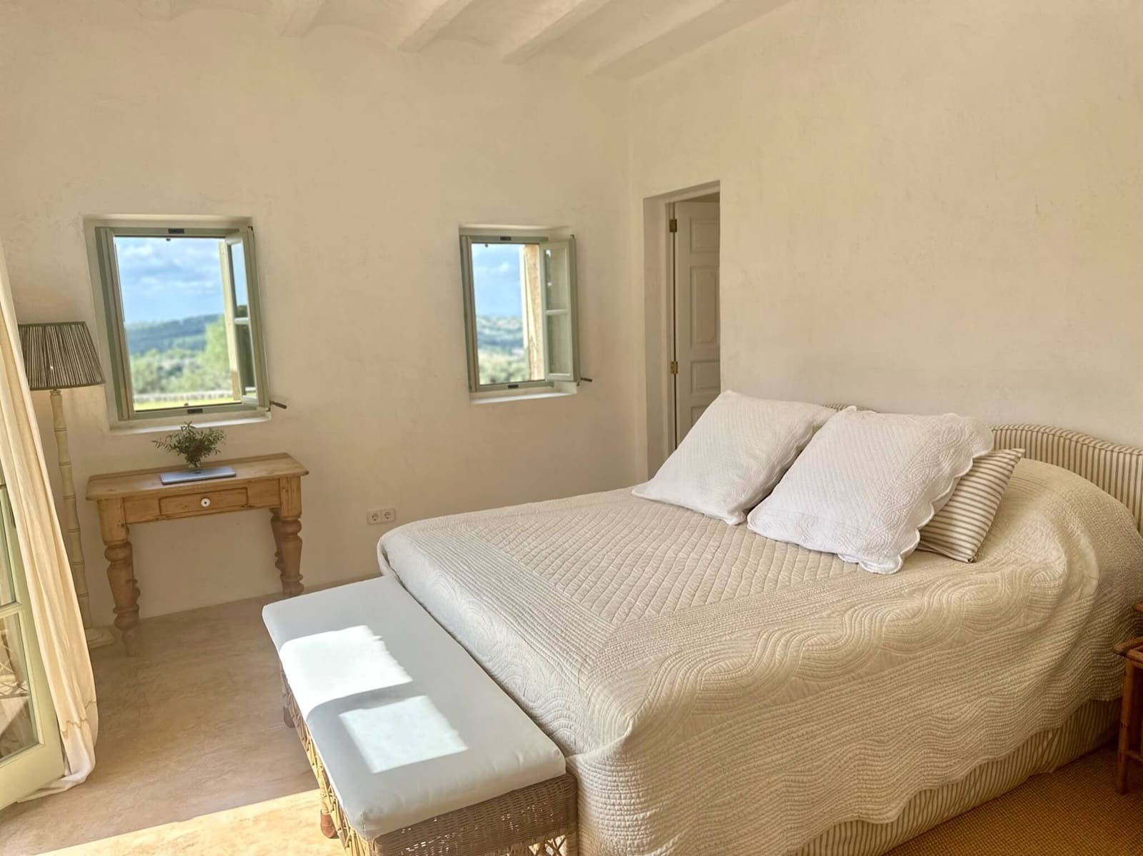 3 soveværelse Finca/Landehus til leje i Son Macia med swimmingpool garage - € 20.000 (Ref: 7993623)