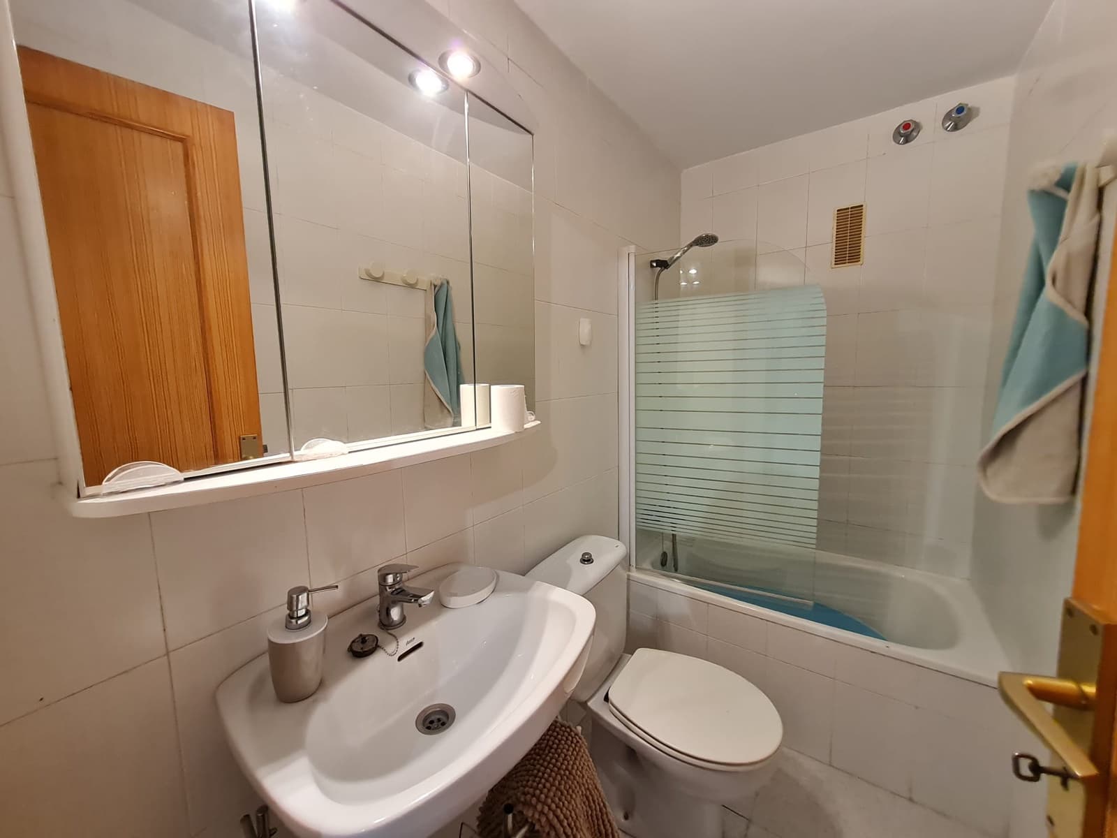 3 sovrum Lägenhet att hyra i Colonia de Sant Jordi med garage - 1 500 € (Ref: 7993629)