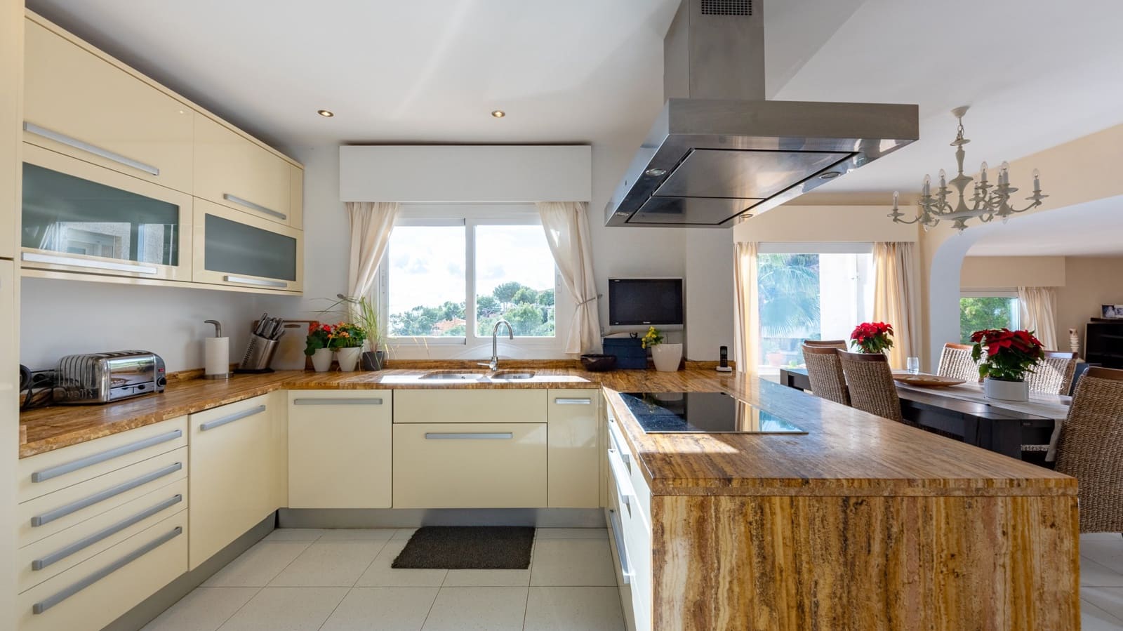 5 sypialnia Willa na sprzedaż w Costa d'en Blanes z basenem garażem - 2 750 000 € (Ref: 8015472)