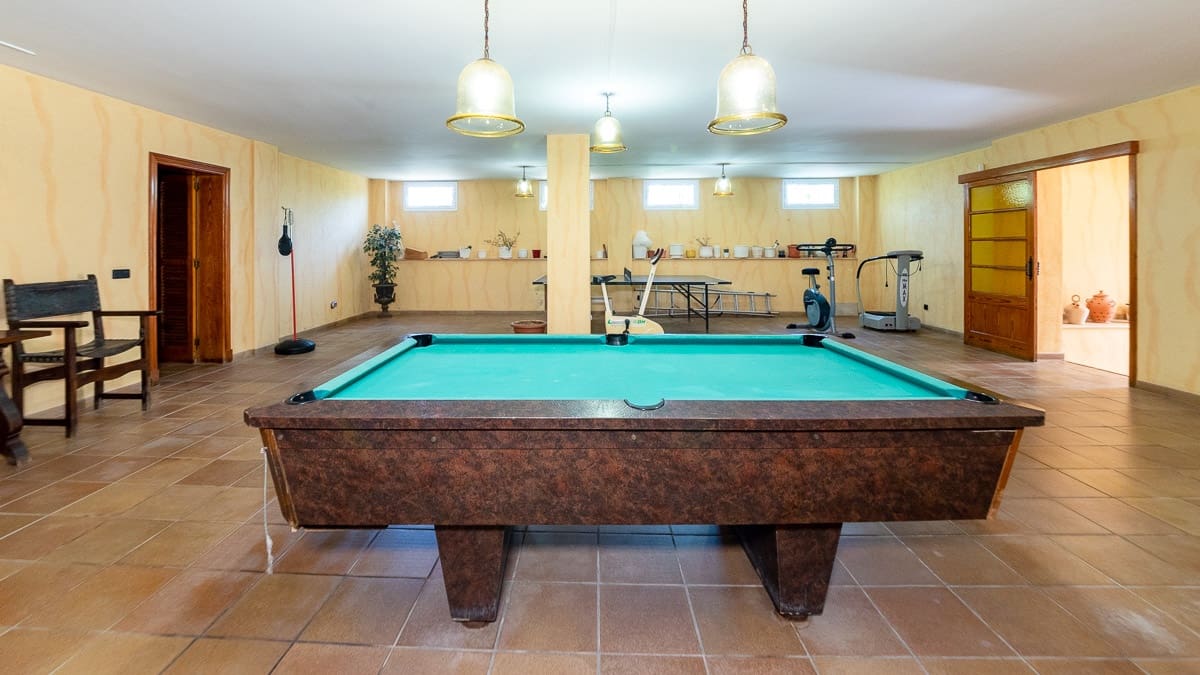 Chalet de 9 habitaciones en Cala Vinyes / Cala Vinyas / Cala Viñas en venta con piscina garaje - 9.900.000 € (Ref: 8038903)