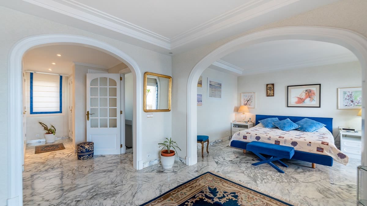 Chalet de 9 habitaciones en Cala Vinyes / Cala Vinyas / Cala Viñas en venta con piscina garaje - 9.900.000 € (Ref: 8038903)