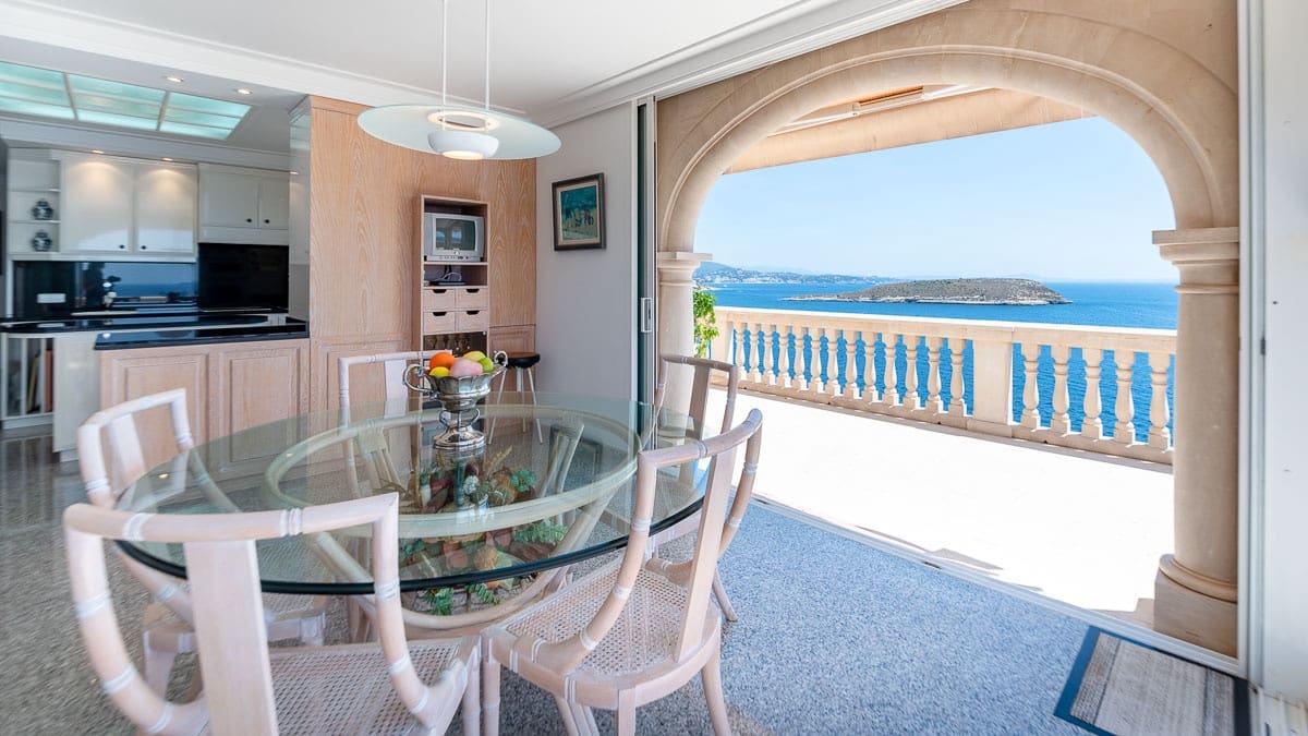 Chalet de 9 habitaciones en Cala Vinyes / Cala Vinyas / Cala Viñas en venta con piscina garaje - 9.900.000 € (Ref: 8038903)