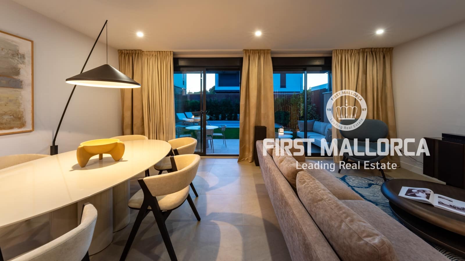 4 soveværelse Semi-Rækkehus til salg i Puig de Ros med swimmingpool garage - € 1.185.000 (Ref: 8038917)