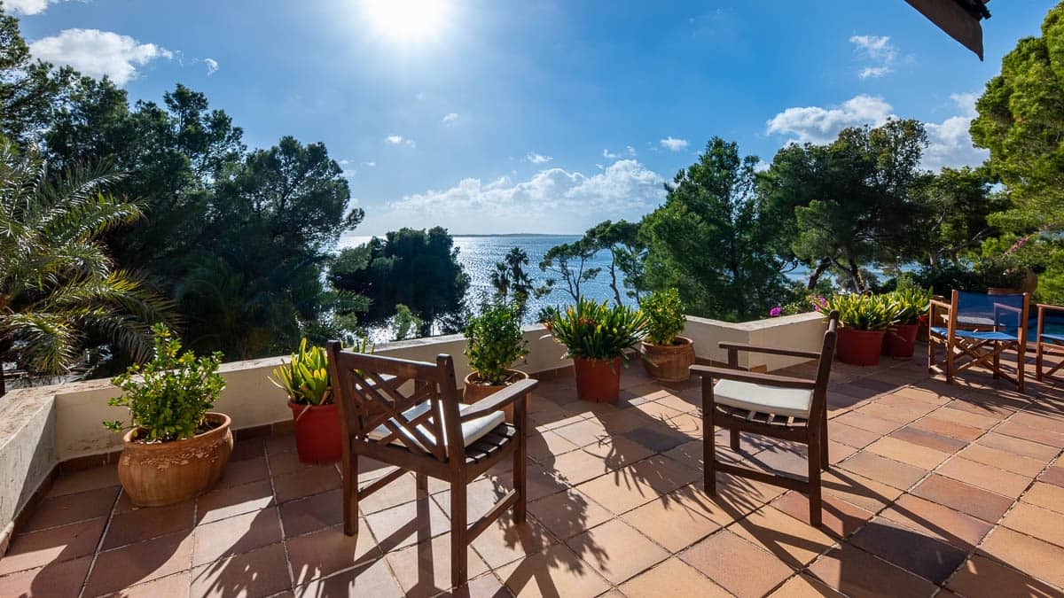 4 soverom Villa til salgs i Costa de los Pinos med svømmebasseng - € 2 950 000 (Ref: 8064324)