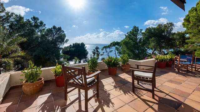 4 soveværelse Villa til salg i Costa de los Pinos, Son Servera med swimmingpool - € 2.950.000 (Ref: 8064324)