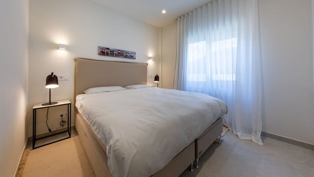 4 sypialnia Apartament na sprzedaż w Portals Nous, Calvià z garażem - 1 485 000 € (Ref: 8064328)