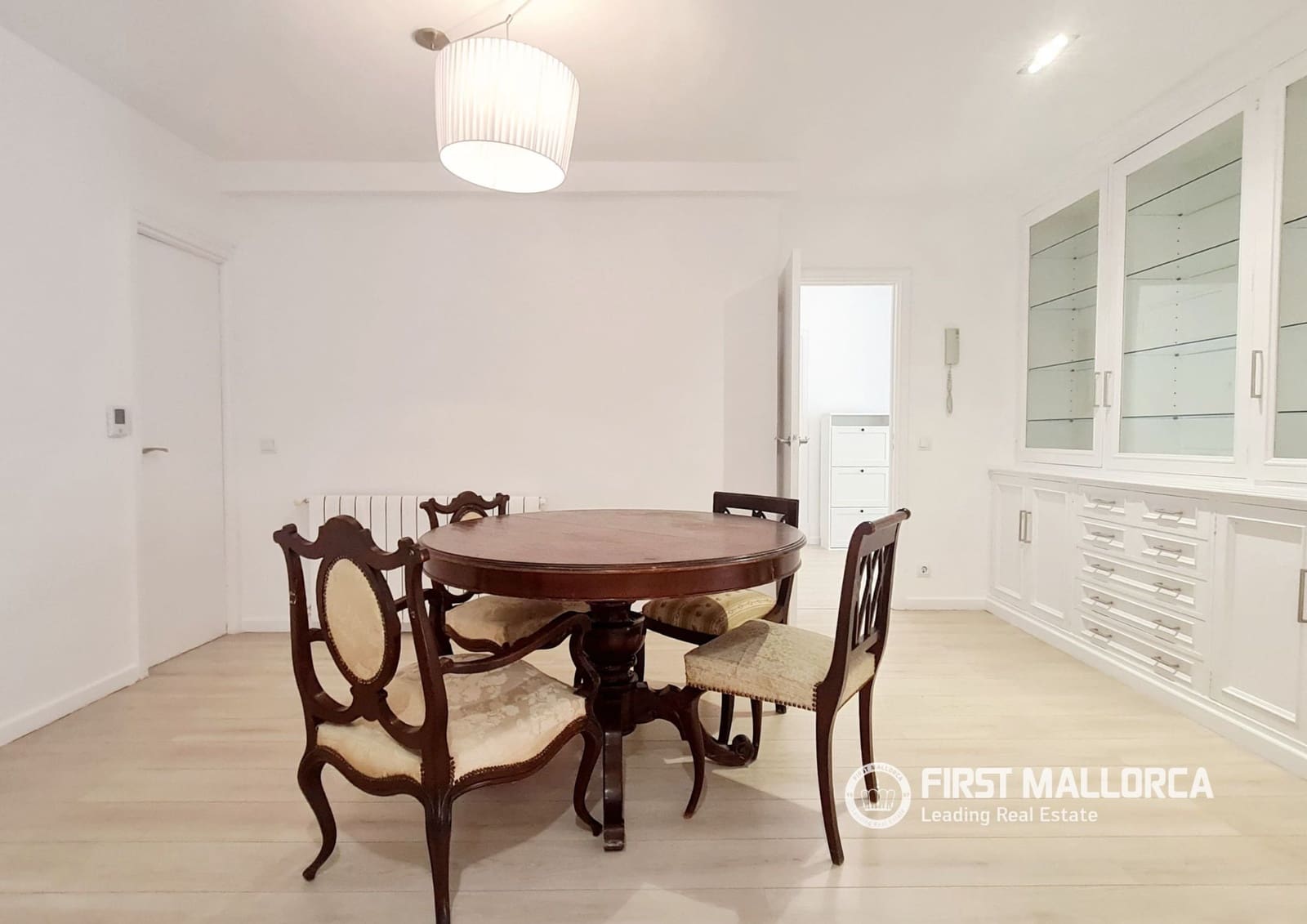 3 bedroom Apartment for rent in Palma de Mallorca with garage - € 2,800 (Ref: 8064333)
