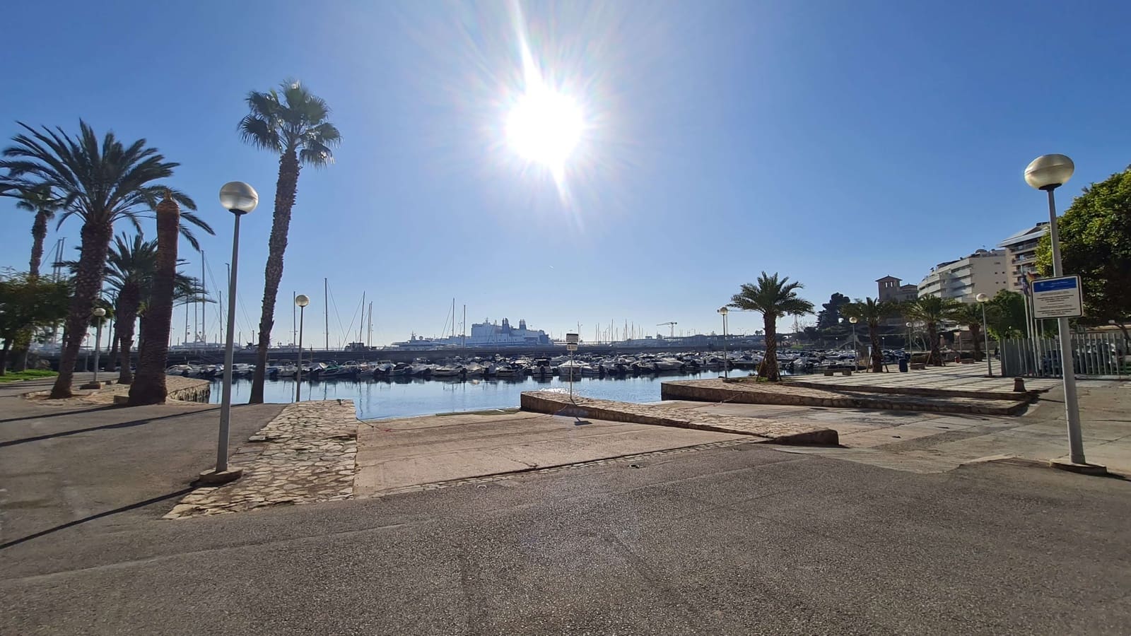 2 soverom Leilighet til leie i Palma de Mallorca - € 2 500 (Ref: 8082967)