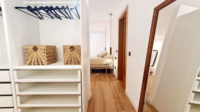 Apartamento de 2 habitaciones en El Terreno, Palma de Mallorca en alquiler - 2.500 € (Ref: 8082967)