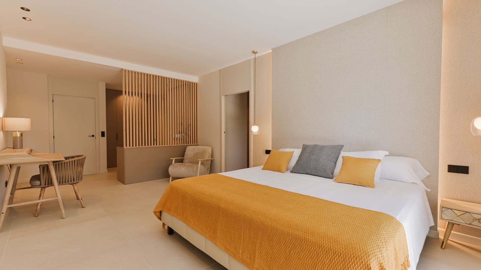 5 soveværelse Villa til leje i Cas Catala med swimmingpool garage - € 25.000 (Ref: 8086059)