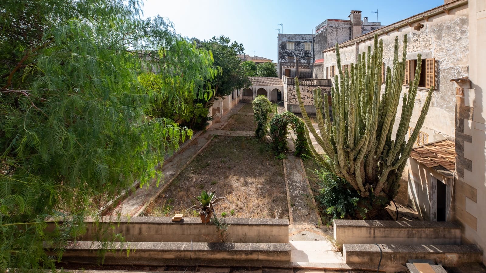 Huis te koop in Campos met garage - € 2.700.000 (Ref: 8092471)