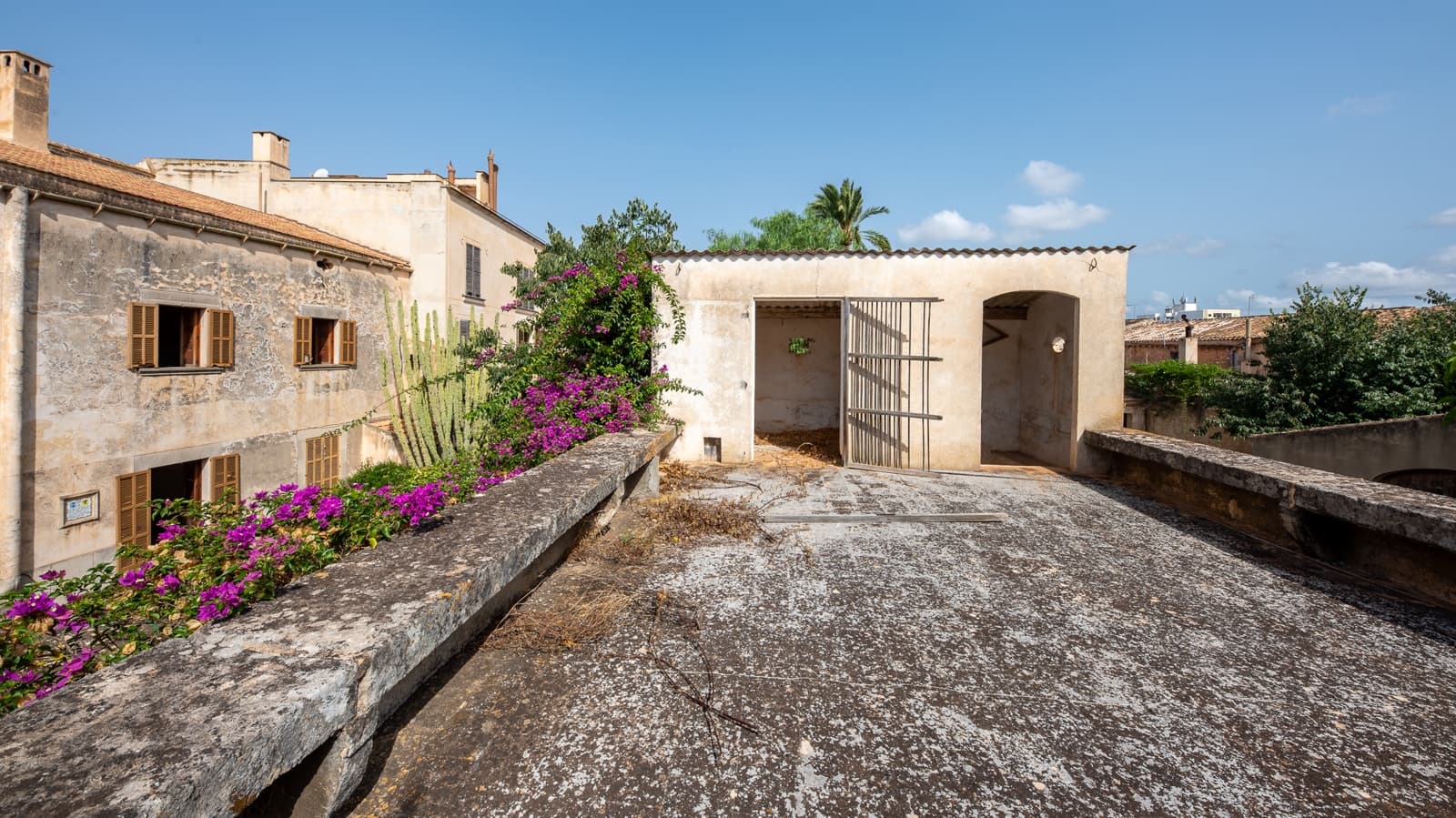 Huis te koop in Campos met garage - € 2.700.000 (Ref: 8092471)