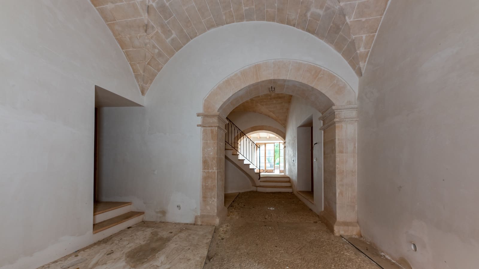 Huis te koop in Campos met garage - € 2.700.000 (Ref: 8092471)