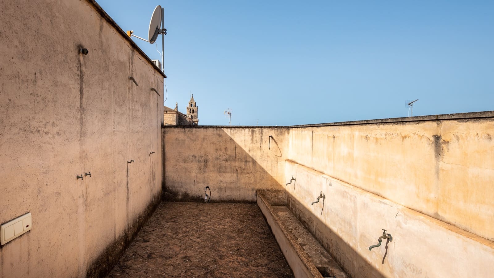 Huis te koop in Campos met garage - € 2.700.000 (Ref: 8092471)