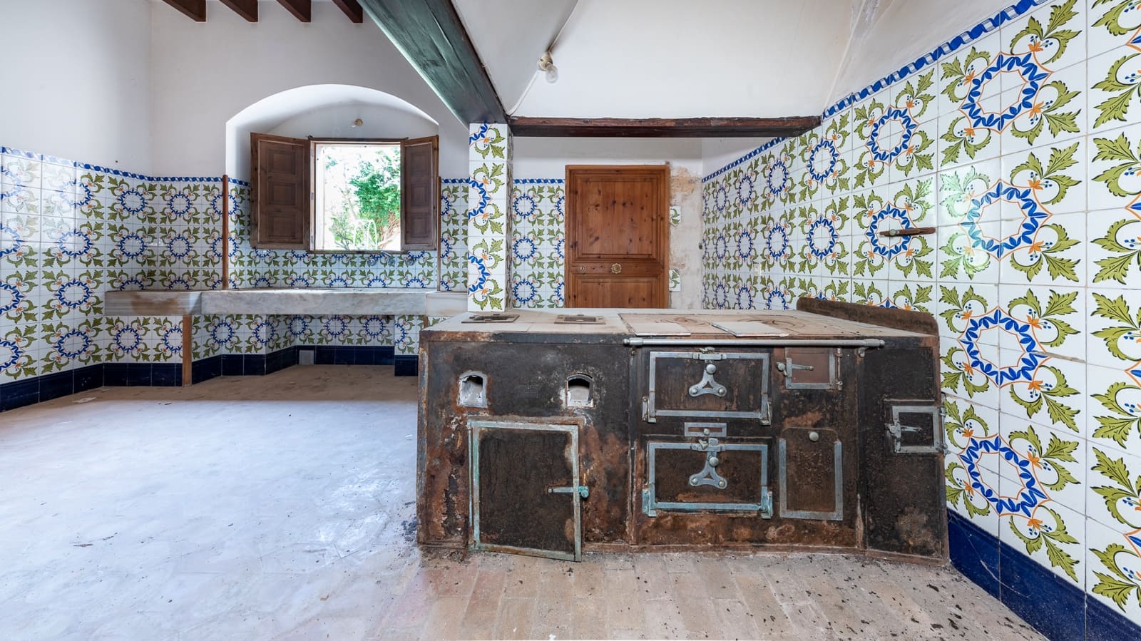 Huis te koop in Campos met garage - € 2.700.000 (Ref: 8092471)