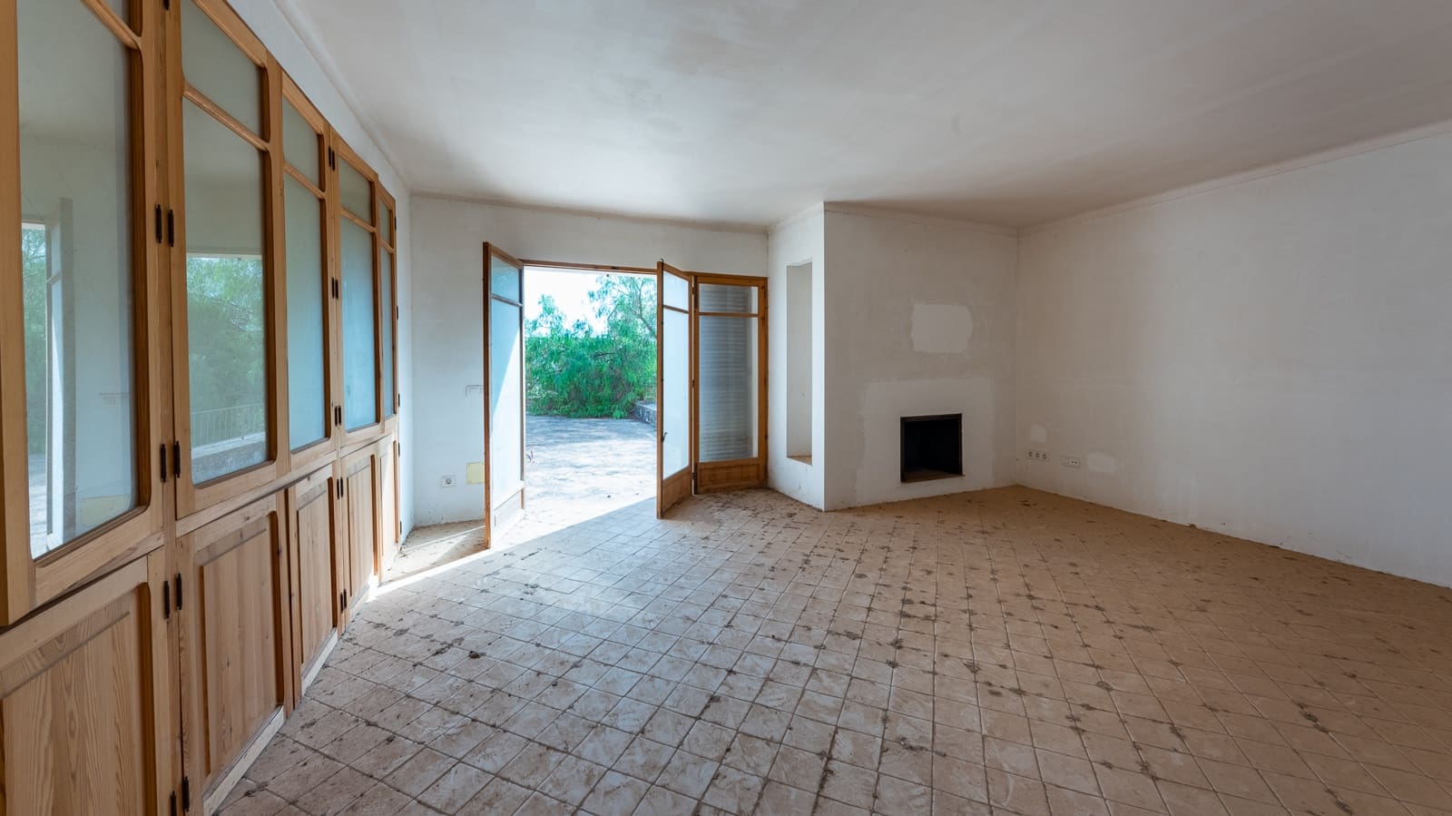 Huis te koop in Campos met garage - € 2.700.000 (Ref: 8092471)