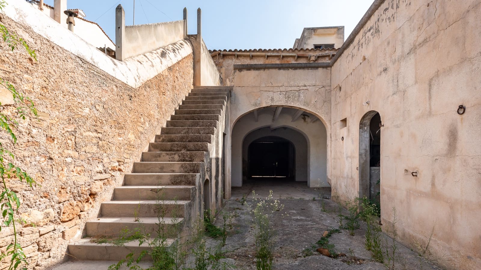 Huis te koop in Campos met garage - € 2.700.000 (Ref: 8092471)