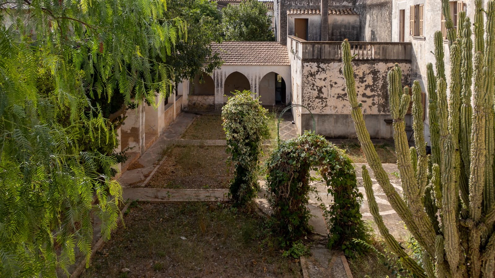 Huis te koop in Campos met garage - € 2.700.000 (Ref: 8092471)