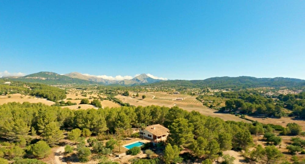 3 soveværelse Finca/Landehus til salg i Calvia med swimmingpool garage - € 2.200.000 (Ref: 8099989)