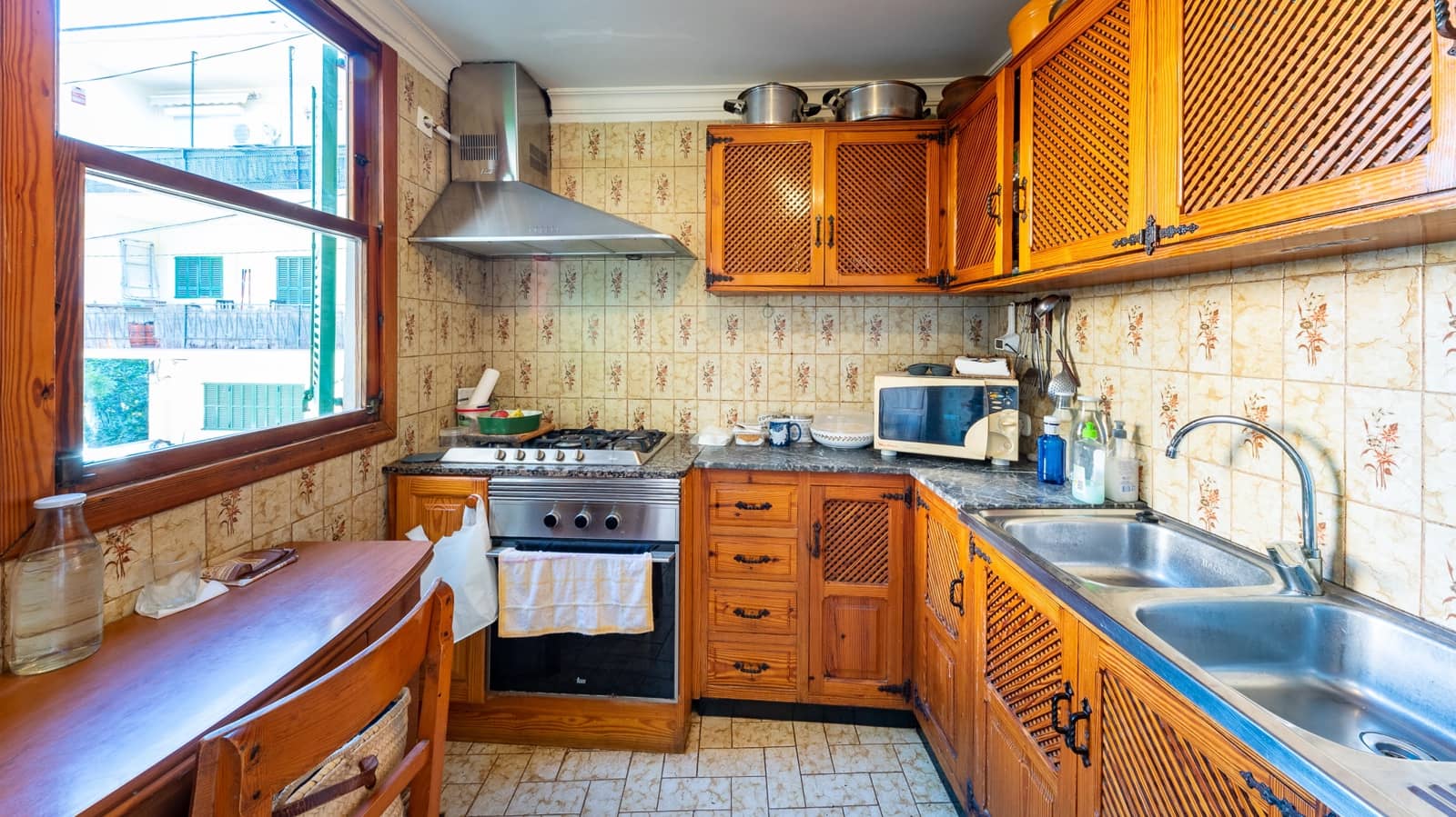 6 soveværelse Byhus til salg i Soller med garage - € 1.100.000 (Ref: 8099991)