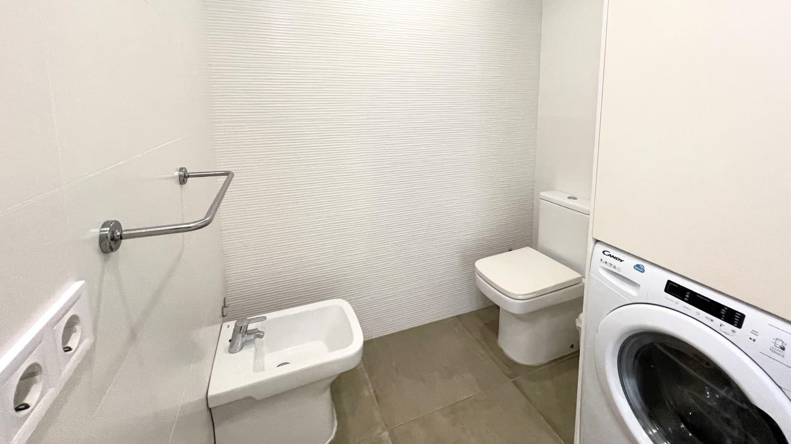 1 sovrum Lägenhet att hyra i Palmanova med garage - 2 200 € (Ref: 8099992)