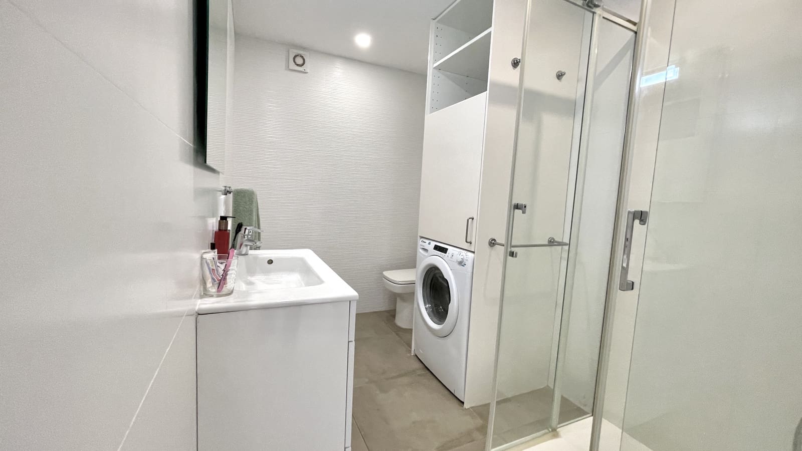 1 sovrum Lägenhet att hyra i Palmanova med garage - 2 200 € (Ref: 8099992)